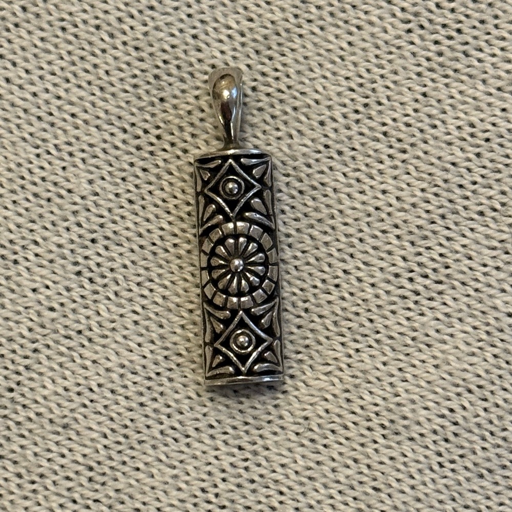 Vintage Sterling Silver Pendant